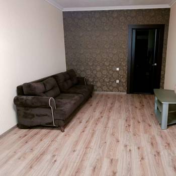 Сдается 1-комнатная квартира, 50 м²