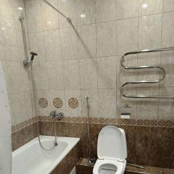 Сдается 1-комнатная квартира, 47 м²