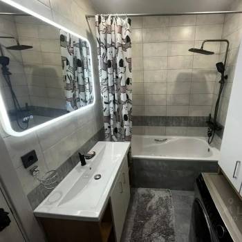 Продается 2-х комнатная квартира, 63,8 м²