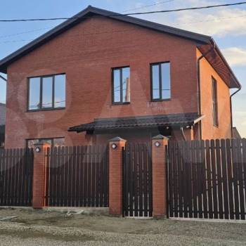 Продается Дом, 200 м²