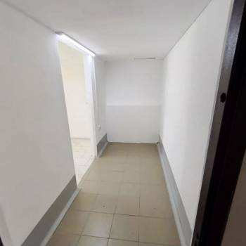Сдается Нежилое помещение, 18 м²