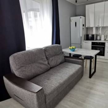 Продается 1-комнатная квартира, 40 м²