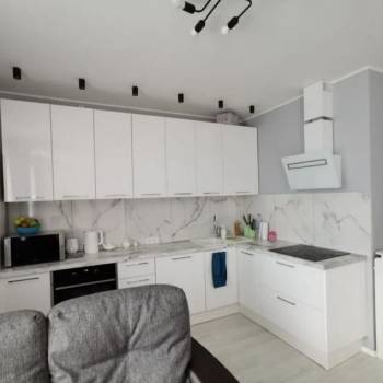 Продается 1-комнатная квартира, 40 м²