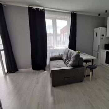 Продается 1-комнатная квартира, 40 м²