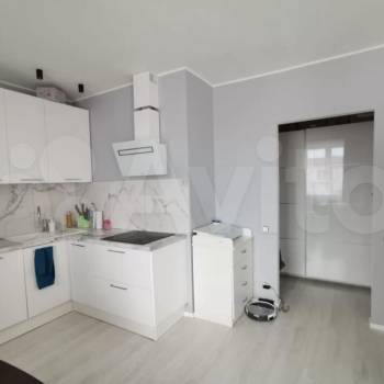 Продается 1-комнатная квартира, 40 м²