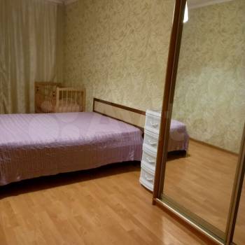Сдается 1-комнатная квартира, 50 м²