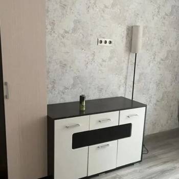 Продается 1-комнатная квартира, 41 м²