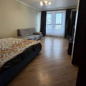 Продается 1-комнатная квартира, 50 м²