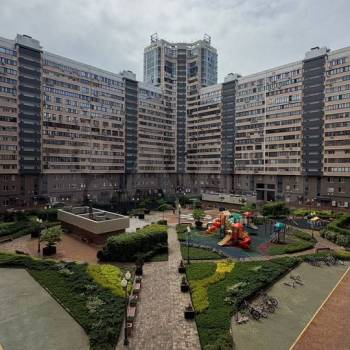 Продается 1-комнатная квартира, 50 м²