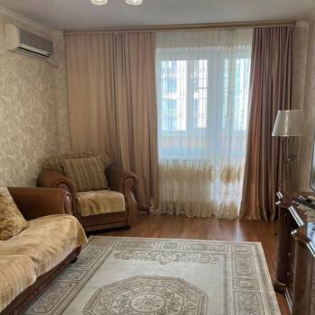 Сдается 2-х комнатная квартира, 67 м²