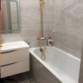 Сдается Многокомнатная квартира, 65 м²