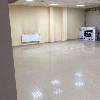 Сдается Торговое помещение, 267,3 м²