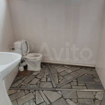 Продается Нежилое помещение, 216 м²
