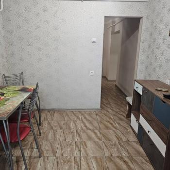 Сдается 1-комнатная квартира, 52 м²