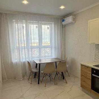 Сдается 2-х комнатная квартира, 58 м²