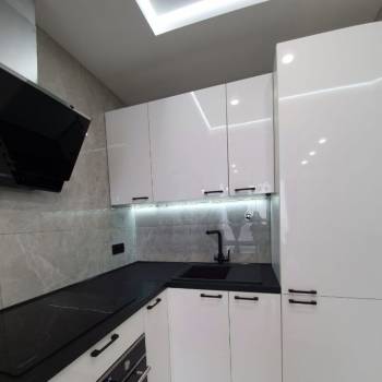 Сдается 1-комнатная квартира, 50 м²