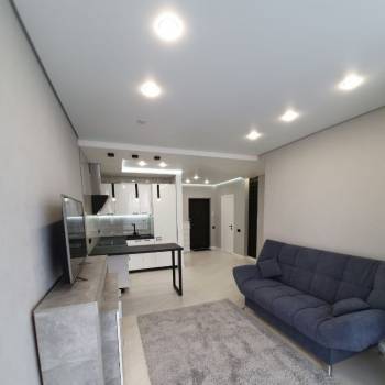Сдается 1-комнатная квартира, 50 м²