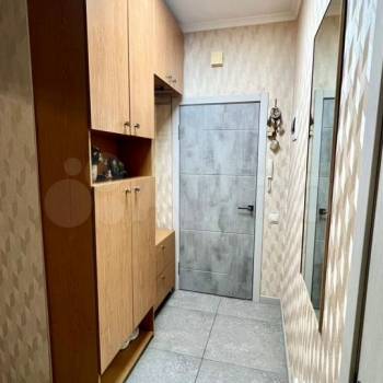 Продается 1-комнатная квартира, 37,5 м²