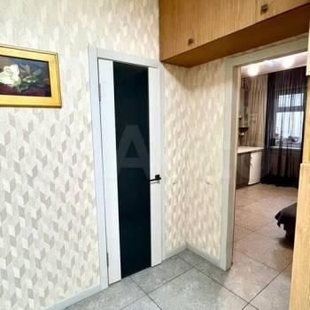 Продается 1-комнатная квартира, 37,5 м²