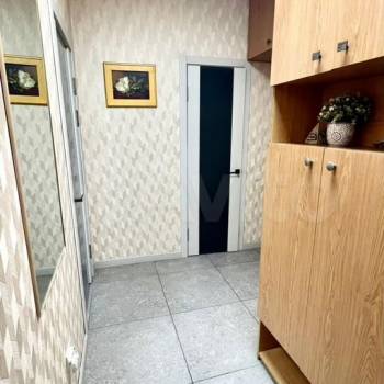 Продается 1-комнатная квартира, 37,5 м²