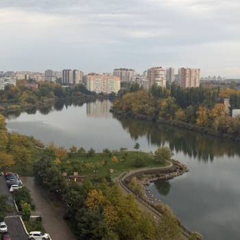 Продается 1-комнатная квартира, 52 м²