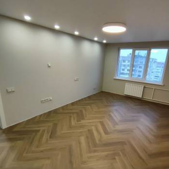Продается 2-х комнатная квартира, 60,4 м²