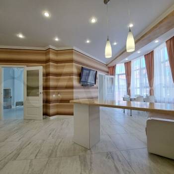 Продается 2-х комнатная квартира, 72,2 м²