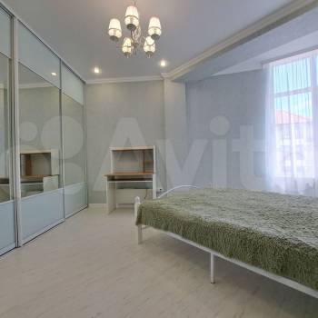 Продается 2-х комнатная квартира, 72,2 м²