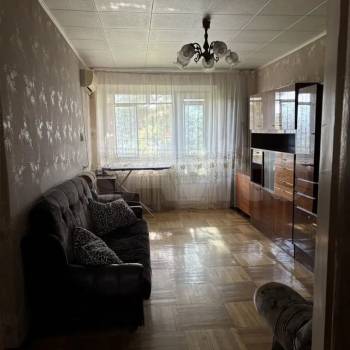 Сдается Многокомнатная квартира, 55 м²