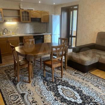 Сдается Многокомнатная квартира, 70 м²