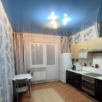 Сдается 1-комнатная квартира, 47 м²