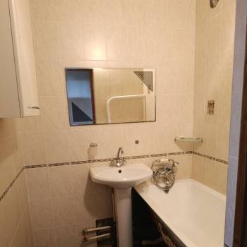 Продается 3-х комнатная квартира, 61 м²
