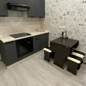 Продается 1-комнатная квартира, 35 м²