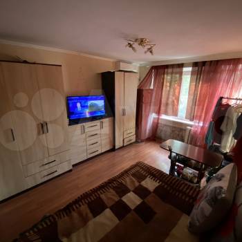 Продается Многокомнатная квартира, 71 м²