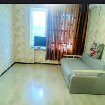 Продается 1-комнатная квартира, 40 м²