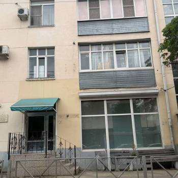 Сдается Торговое помещение, 72 м²