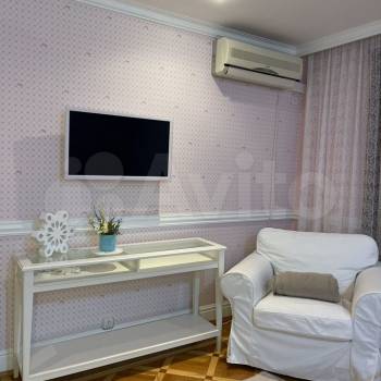 Сдается Многокомнатная квартира, 90 м²