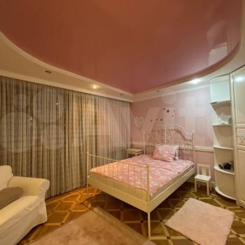Сдается Многокомнатная квартира, 90 м²