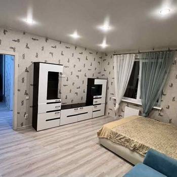 Сдается 1-комнатная квартира, 43 м²