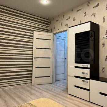 Сдается 1-комнатная квартира, 43 м²