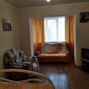 Продается 1-комнатная квартира, 35 м²