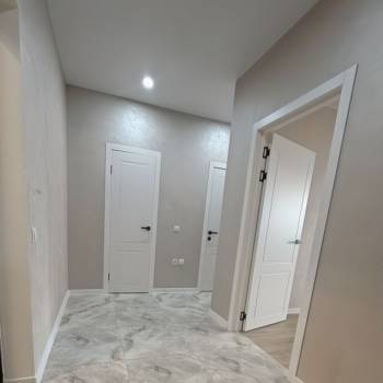 Продается 1-комнатная квартира, 46 м²