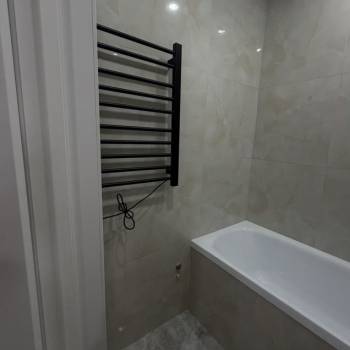 Продается 1-комнатная квартира, 46 м²