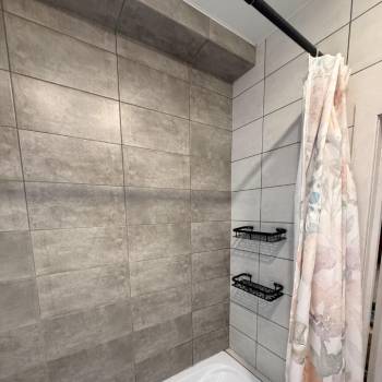 Продается 1-комнатная квартира, 36 м²