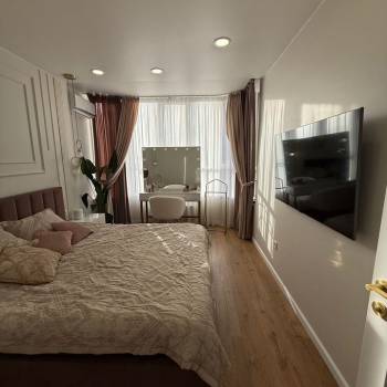 Продается 2-х комнатная квартира, 65 м²