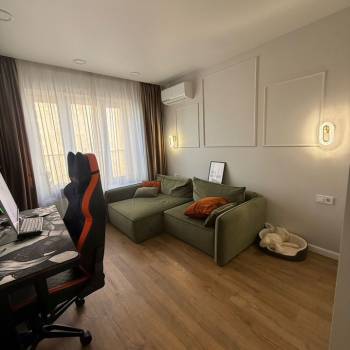 Продается 2-х комнатная квартира, 65 м²