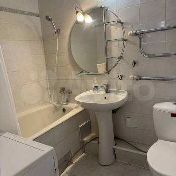 Продается 1-комнатная квартира, 39 м²