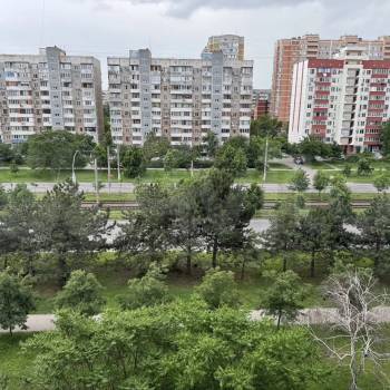 Продается 1-комнатная квартира, 39 м²