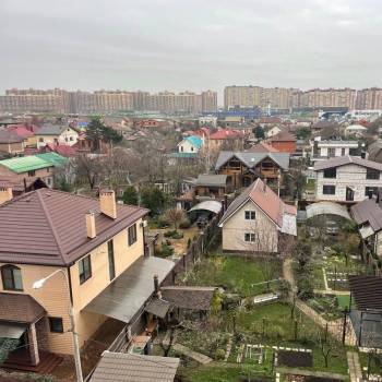 Продается 1-комнатная квартира, 42 м²