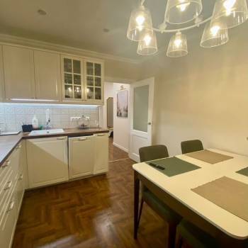 Продается 3-х комнатная квартира, 65 м²